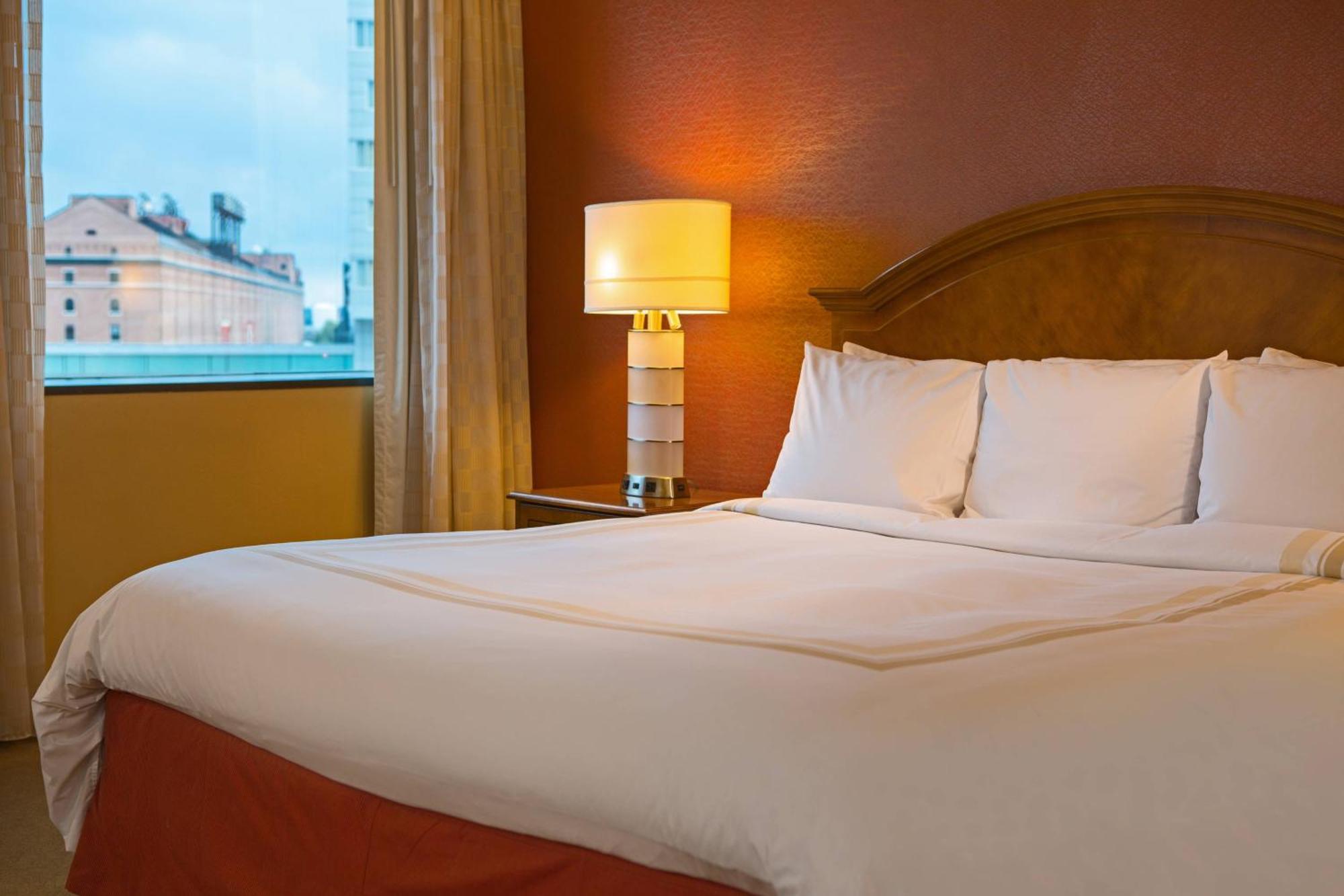 Baltimore Marriott Inner Harbor At Camden Yards Экстерьер фото